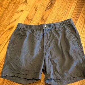 Maamgig causal shorts 5.5in inseam, size 32 waist